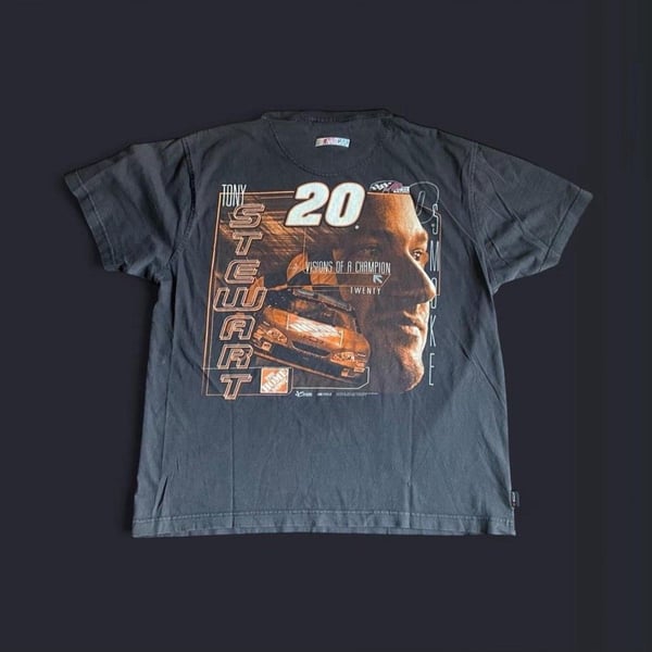 Vintage NASCAR t shirt Mens medium black Tony steward Home Depot 