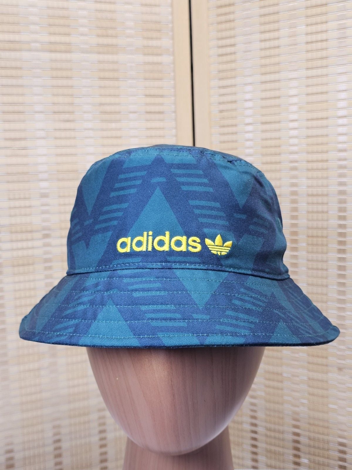 Product thumbnail 3