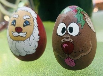 VTG 1990 Handpainted & Artist Signed Santa & Rudolph The Red Nosed Reindeer Eggs 2