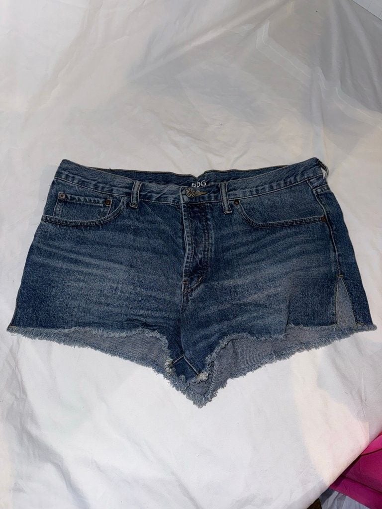 BDG Mid Rise Breezy Denim Shorts 2