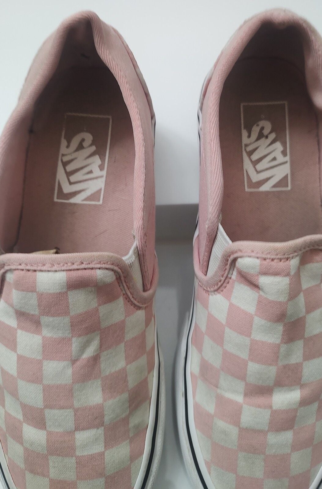 Vans Classic Slip-On Checkerboard Pink and White Sneakers, US(Wmn)6 3