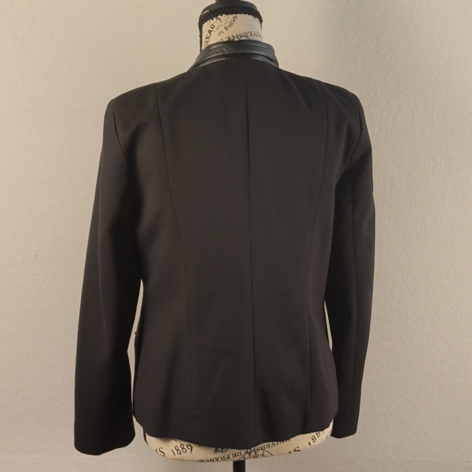 Talbots Petites Womens Black Leather Zip Front Jacket Collared Pockets 8P 9