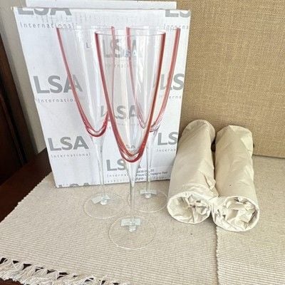 LSA International Freya Champagne Red Flutes Set of 5, Clear/Red Glass, Stemmed 1