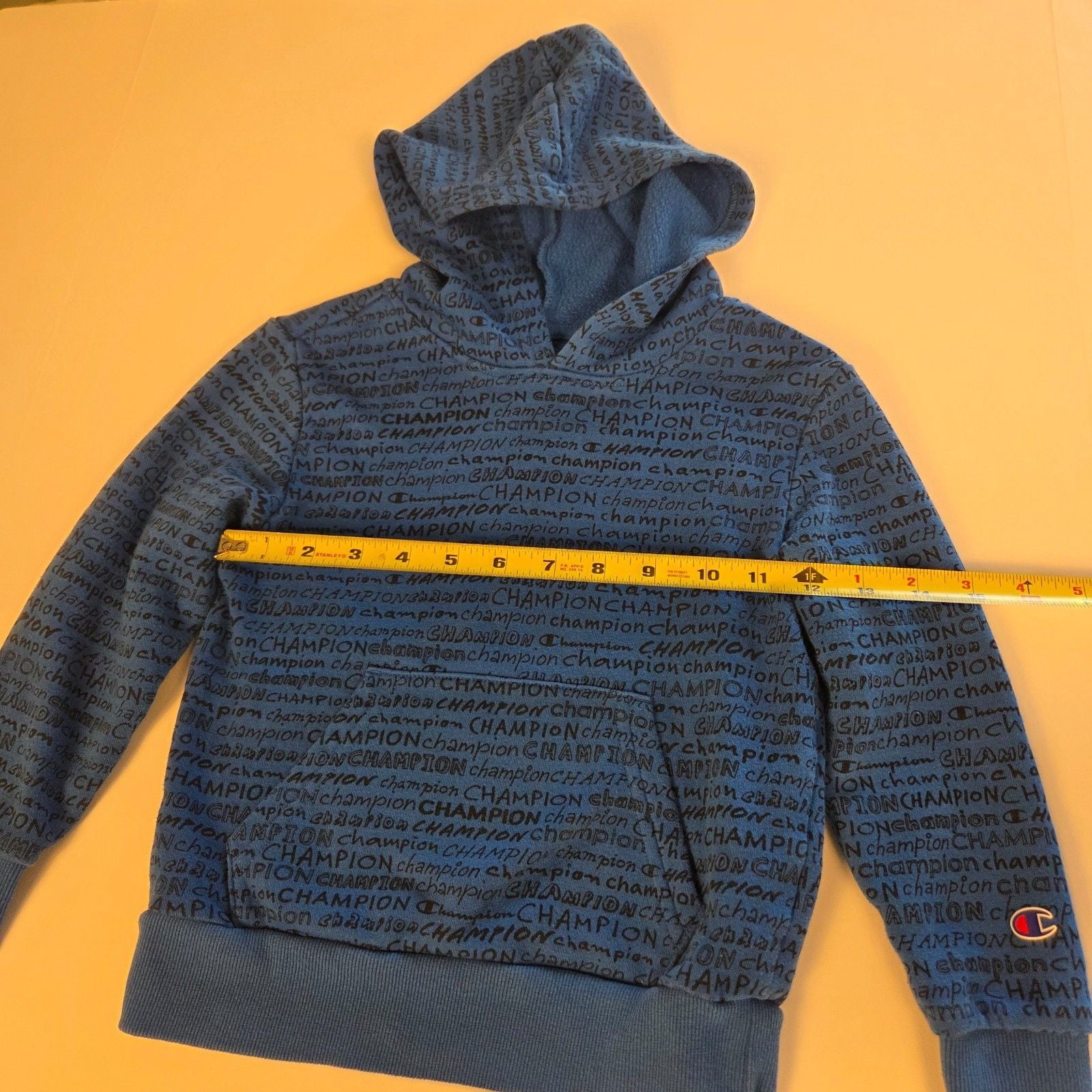 Champion Boys Kids blue Fleece Hoodie All Over Print Script Logo Size 5 11