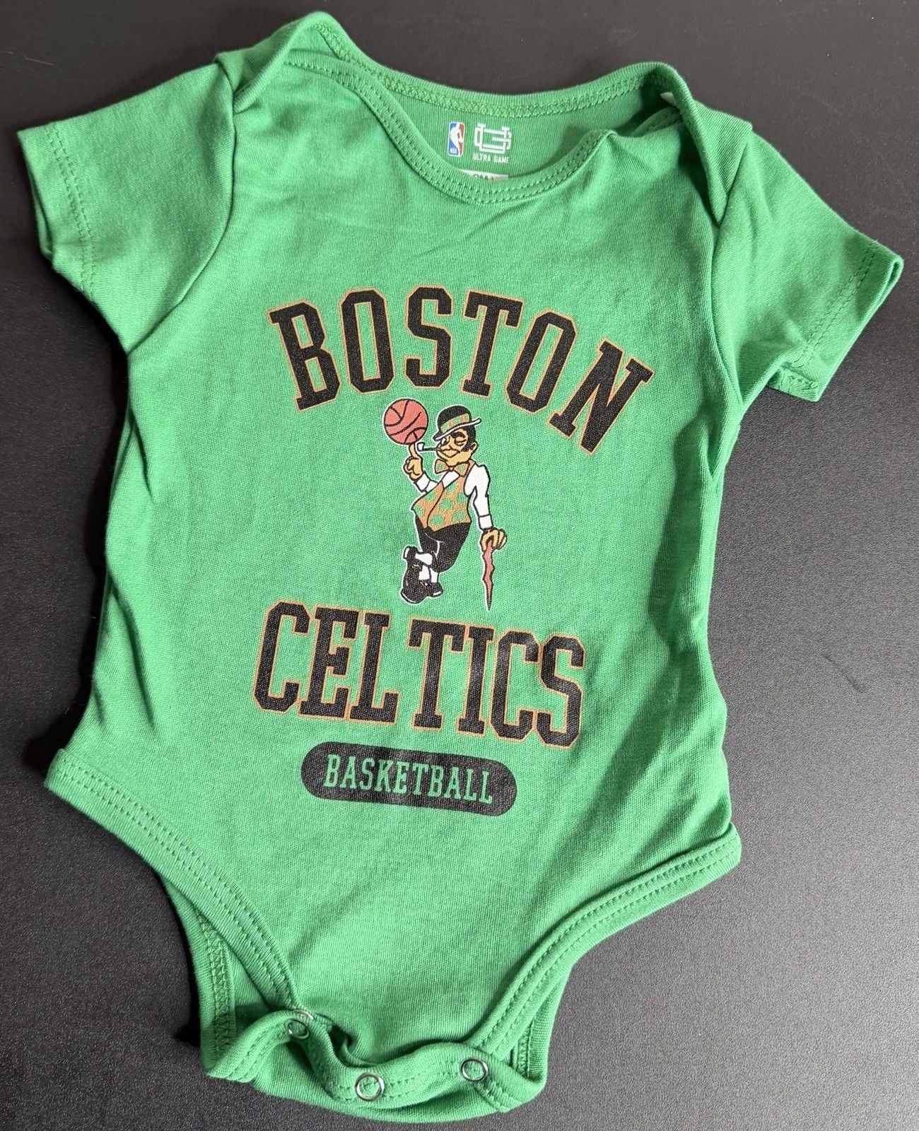 Ultra Game Boston Celtics NBA 3pc Baby Bodysuit Set 6-9M 8