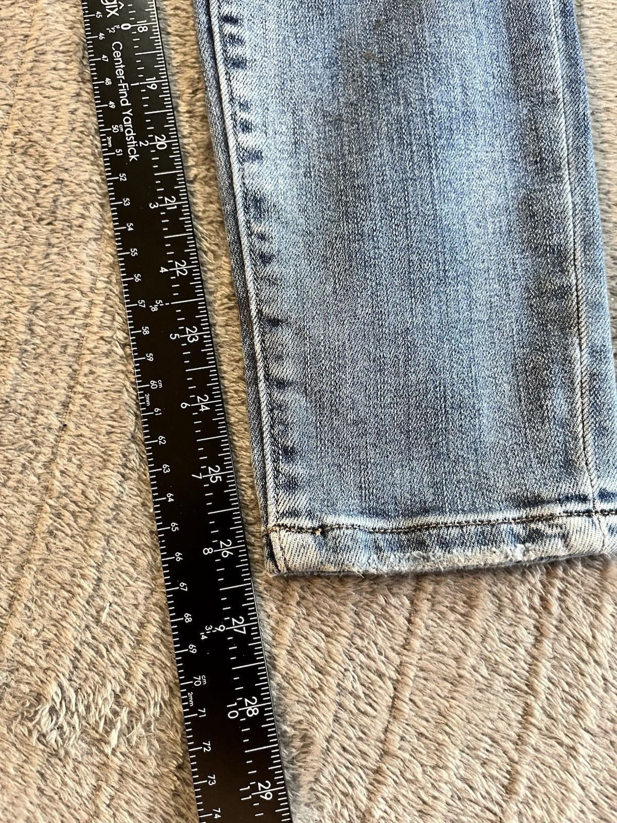 Women’s Mica Denim Light Blue Ripped Distressed High Rise Stylish Size 28 15