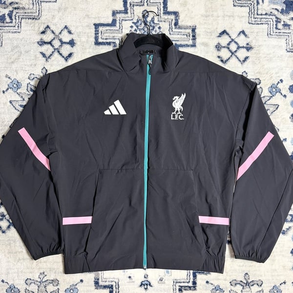 adidas LFC ANTH JKT jacket medium black Liverpool FC track top