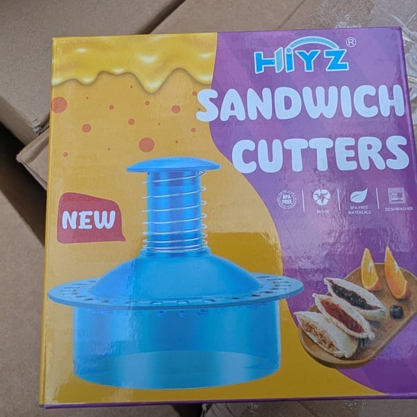 HiYZ Sandwich Cutter and Sealer Round Blue Crustless Uncrustables Maker DIY