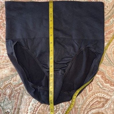 New Without Tags Ladies Shapeware Underwear Size XXL 10