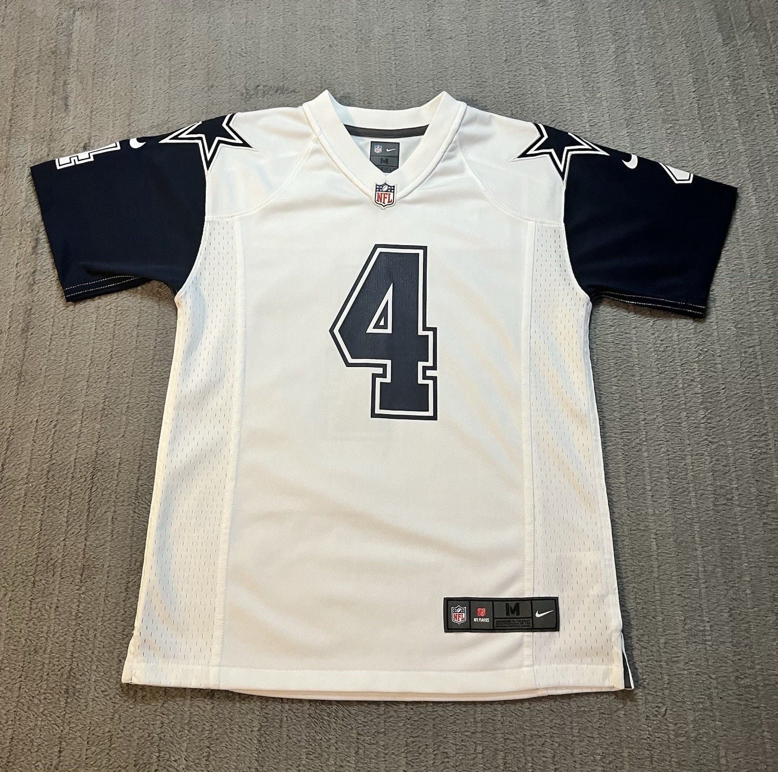 Youth Nike Dallas Cowboys Dak Prescott NFL Jersey On Field #4 Size Medium 10-12 2