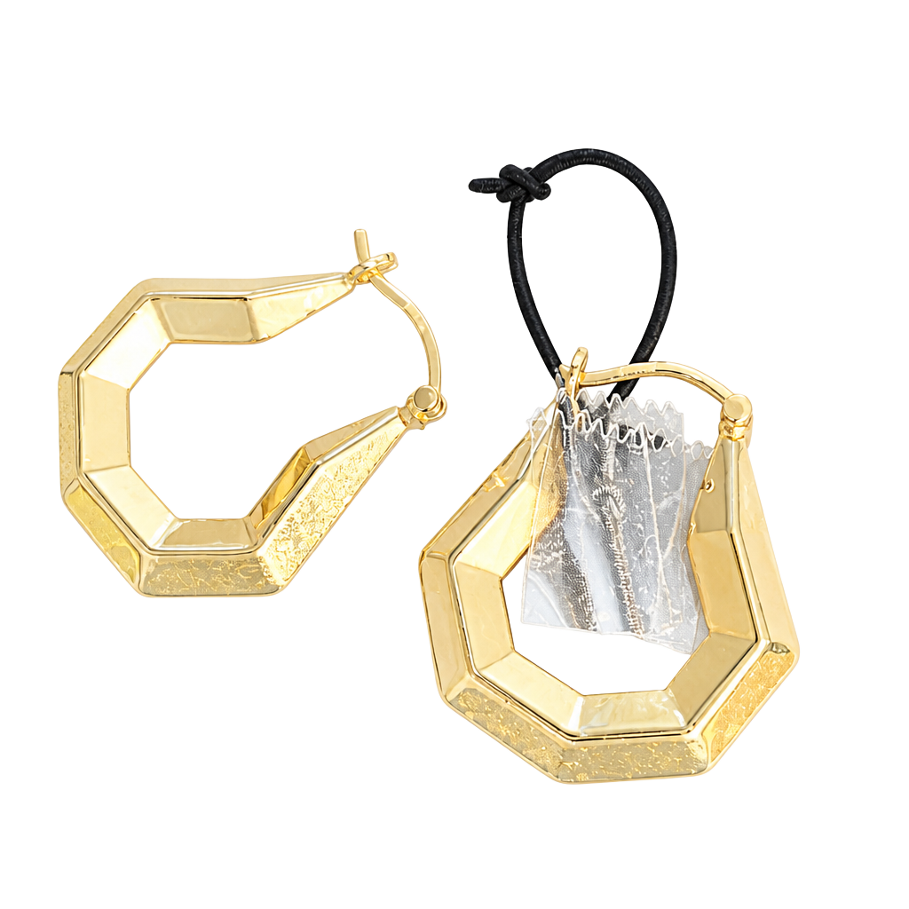18K Yellow Gold EF Geometric Hexagon Hoop Earrings
Brand New
Firm Price 1