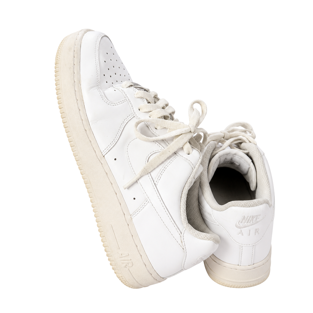 Nike Air Force 1 '07 Size 9.5 White Leather Low Top Sneakers 1