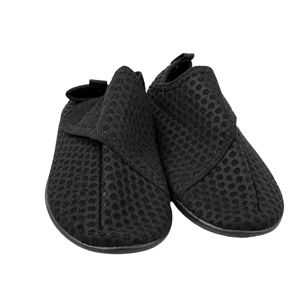 Amoji Water Shoes Size M Black Aqua Beach Swim Pool Barefoot Socks 1