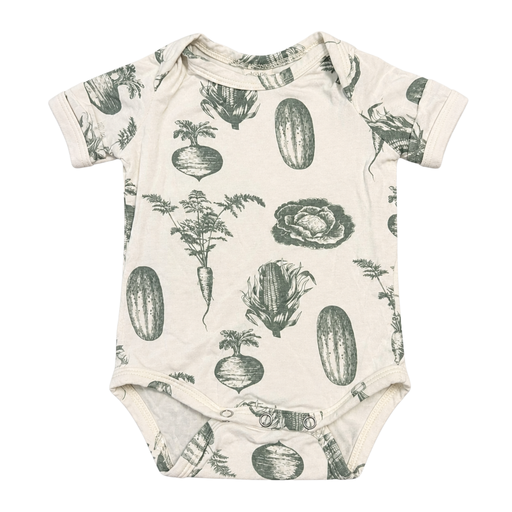 Kate Quinn Ivory Grey-Green Veggies Ruffled Bamboo Bodyshirt 1