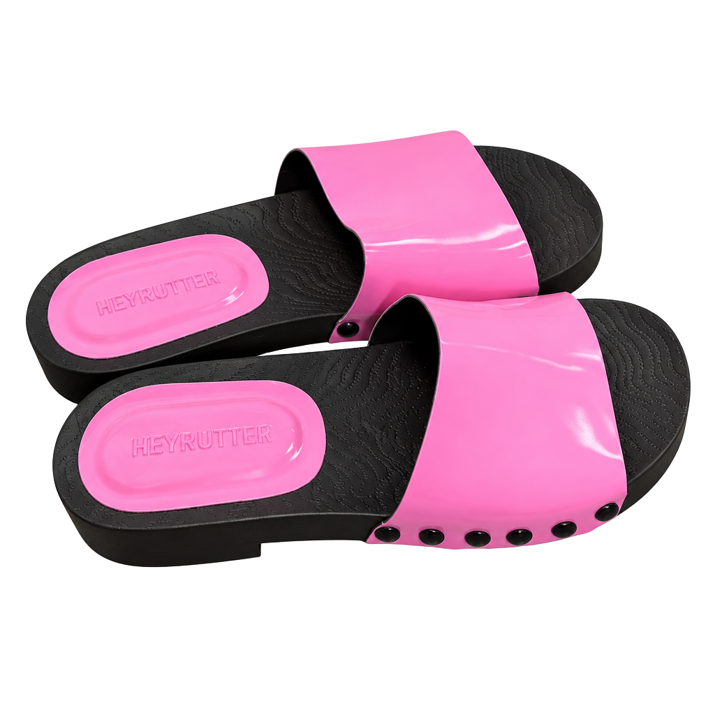 Y2K made in Italy Steve Madden pink clogs 1