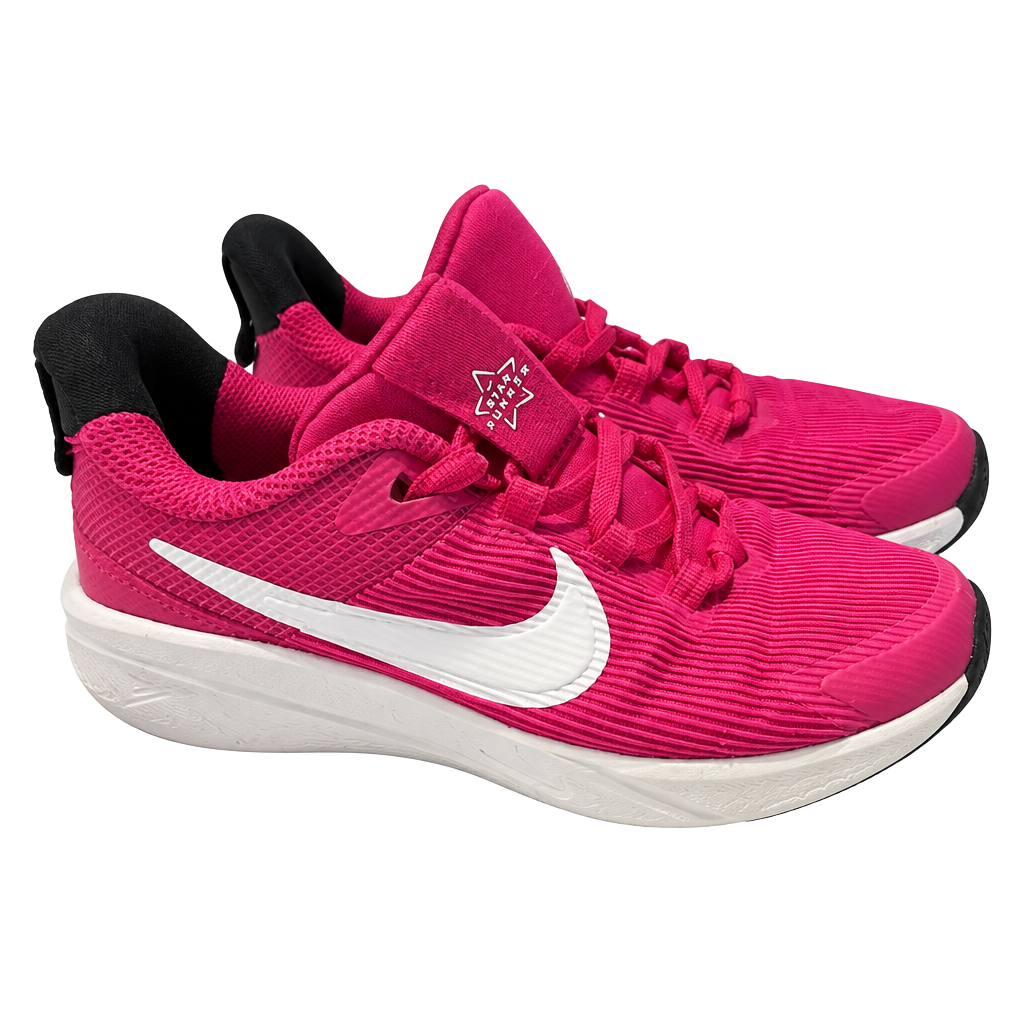 Nike Star Runner 4 Fierce Pink White Black Running Shoes Size 1 youth 1