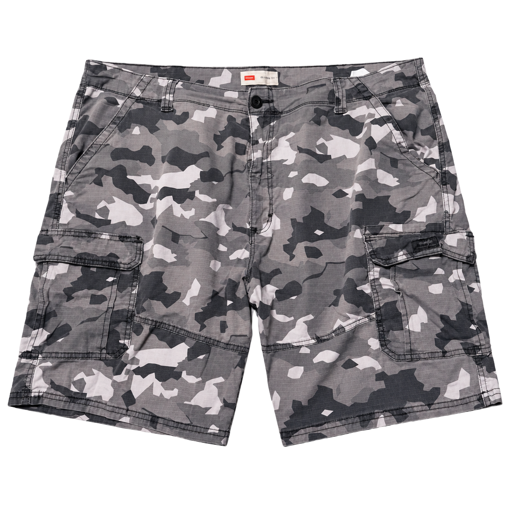 Wrangler Relaxed Fit Cargo Shorts Size 42 Grey Camo 1