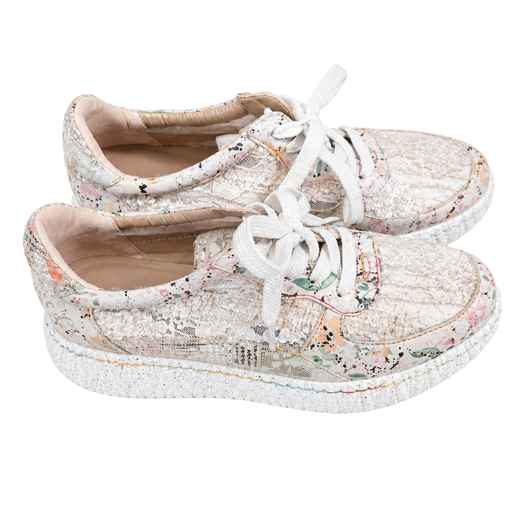 Women's Floral Lace Platform Sneakers 1