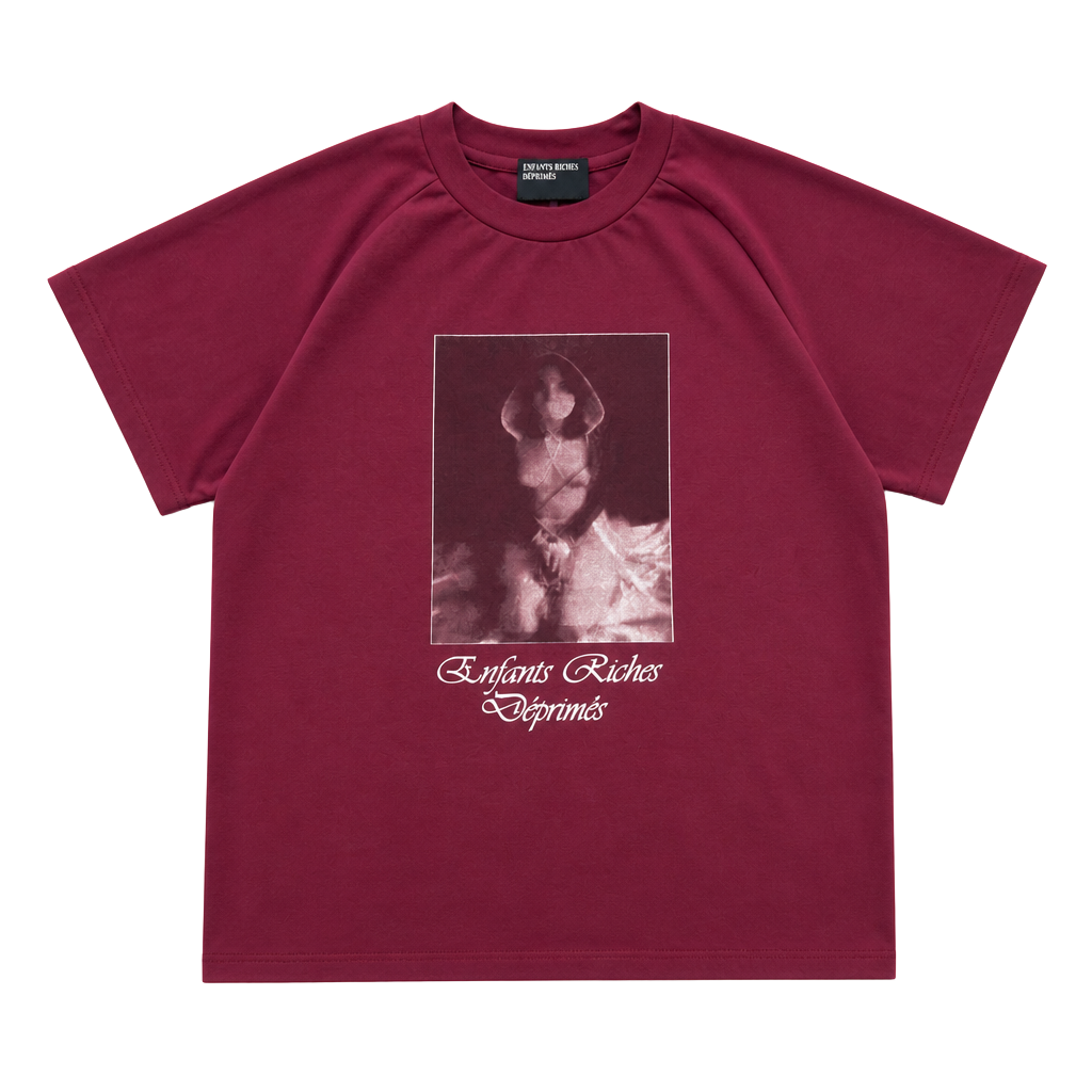 Erd Red girl Whisper Raglan T-Shirt 1