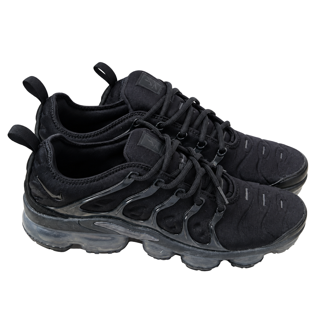 Nike Air Vapormax Plus Triple Black Sneakers 1