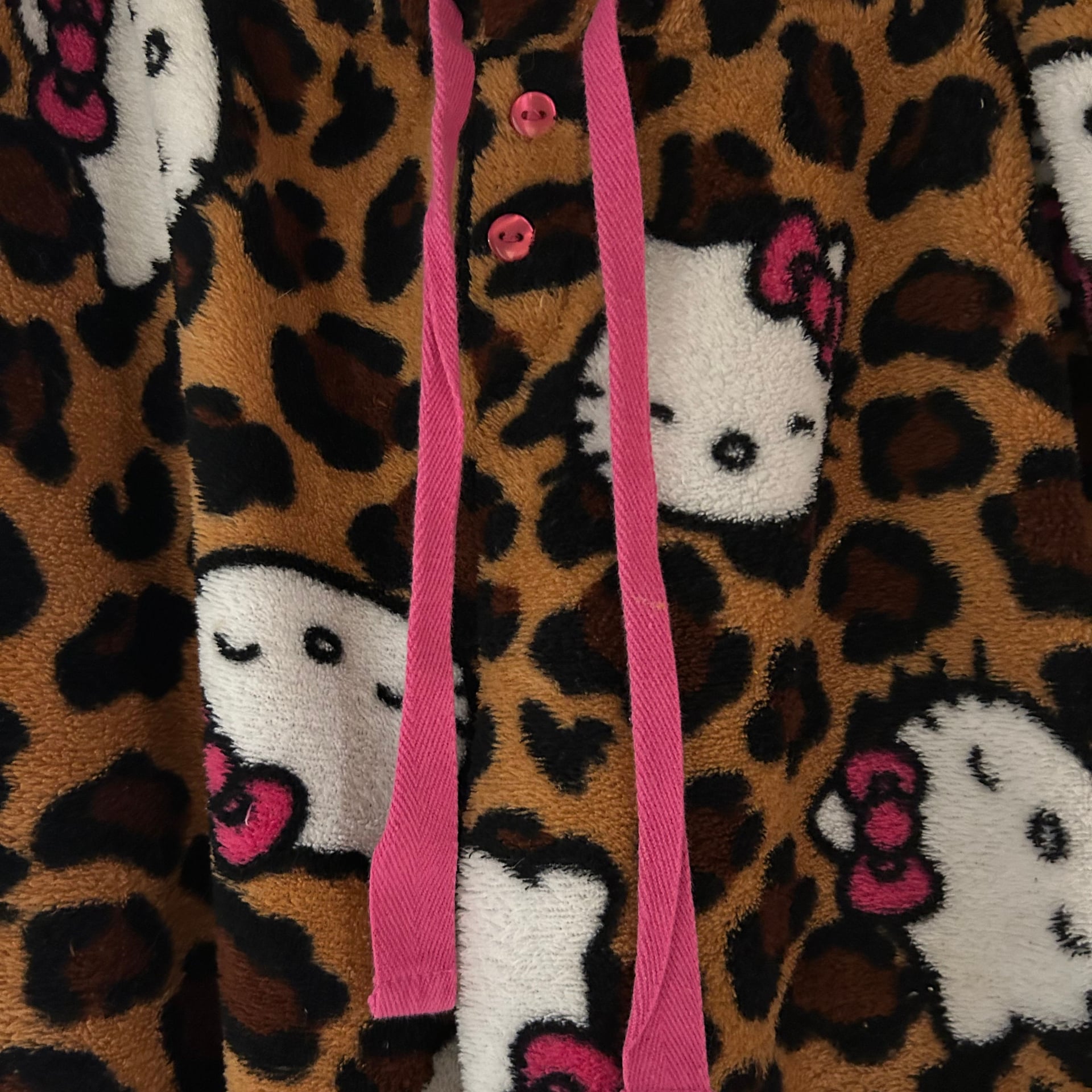 Hello Kitty woman’s size M pajama plush pants 4