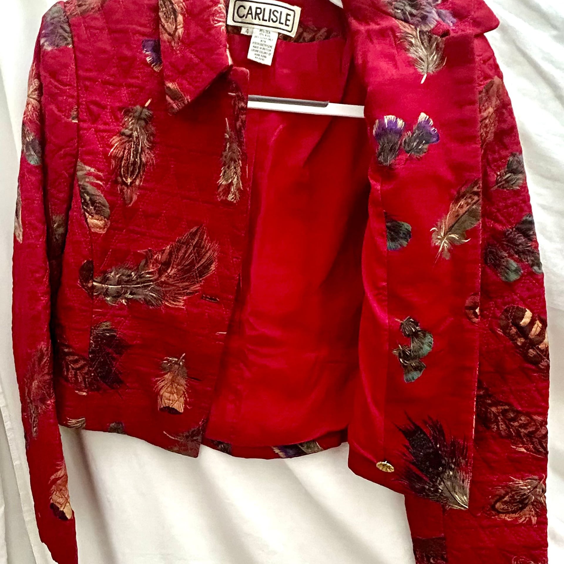 Vintage Carlisle Cropped Quilted Silk Wool Blend Jacket Feather Print 4