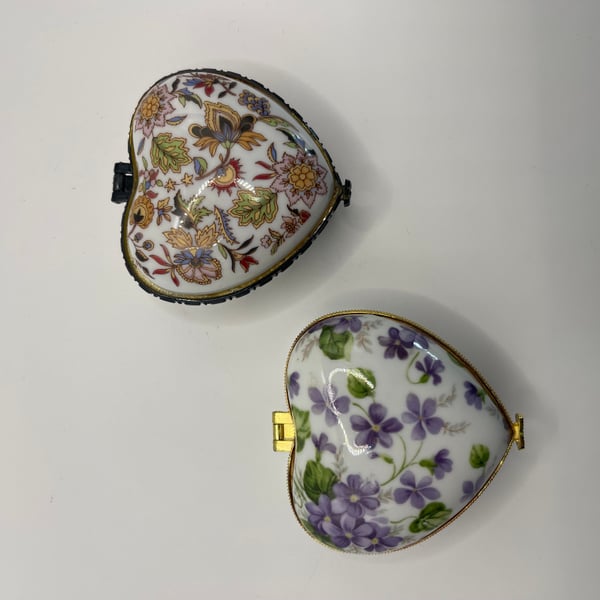 Vintage Porcelain Heart Shaped Floral Trinket Box