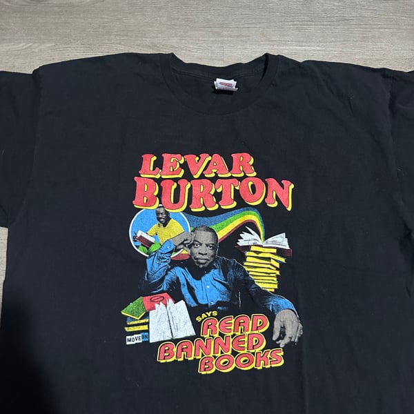 Vintage Levar Burton Reading Rainbow Read Banned Books T-Shirt