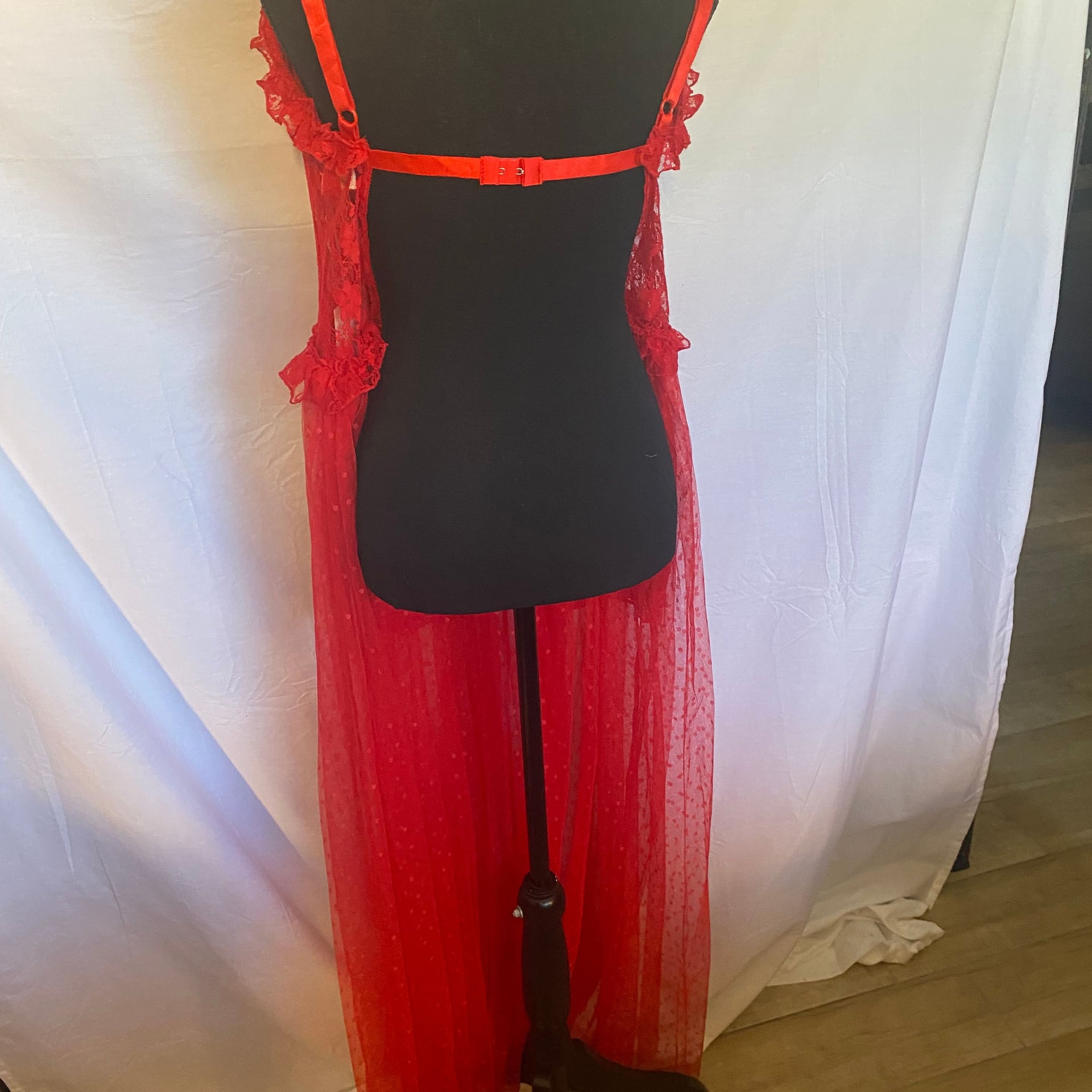 Red Lacy Dress from Choosy with built in body shaping shorts Size 1X 5