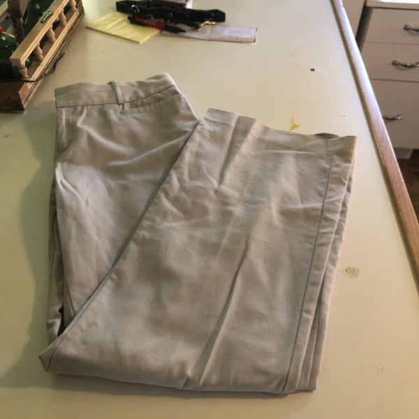 Banana Republic gray size 8 Jackson fit trousers