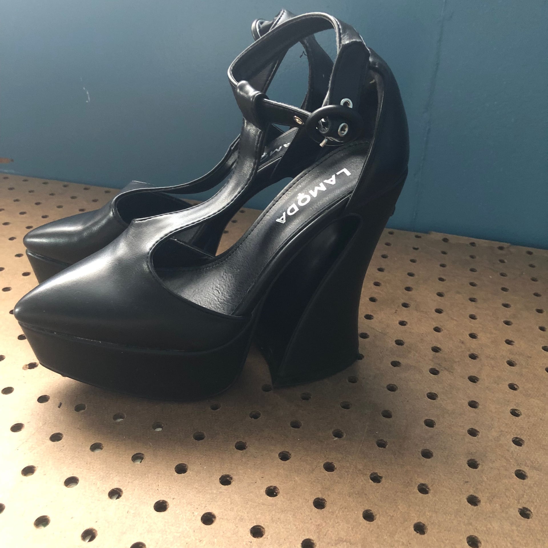 LAMODA Roamin' Platform Heels 5