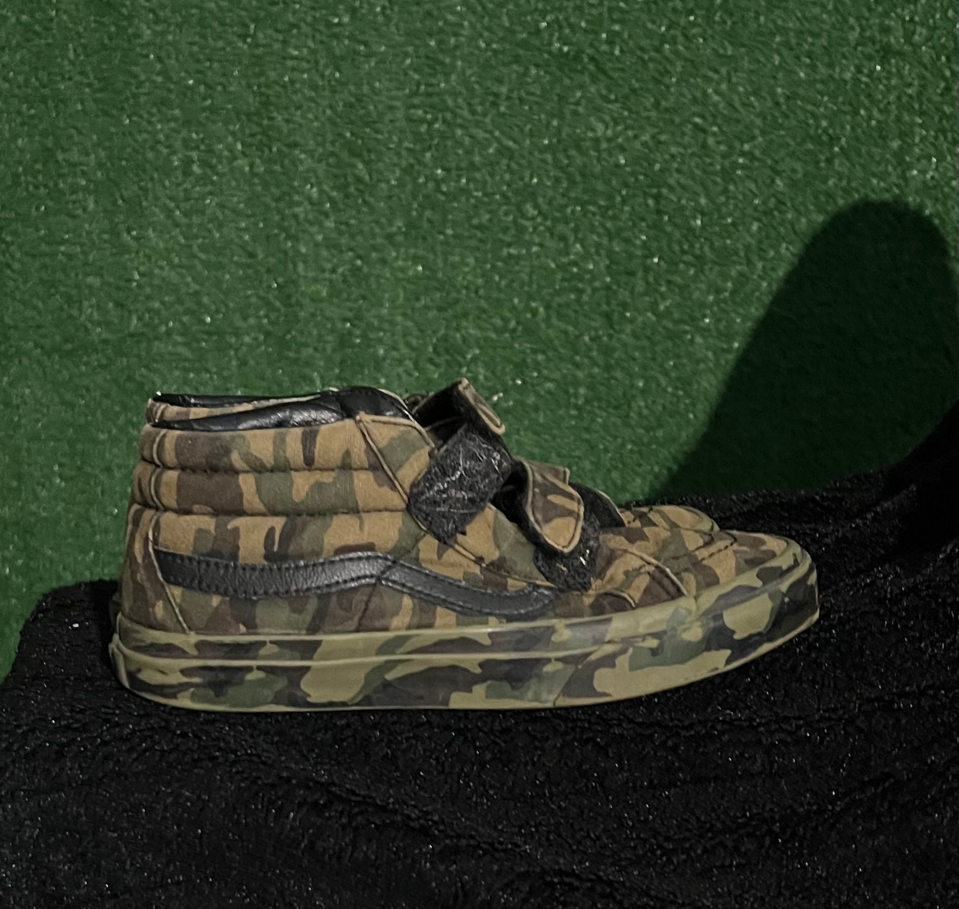 Vans Sk8-Hi Black Camo High Top Sneakers Toddler Size 5 3