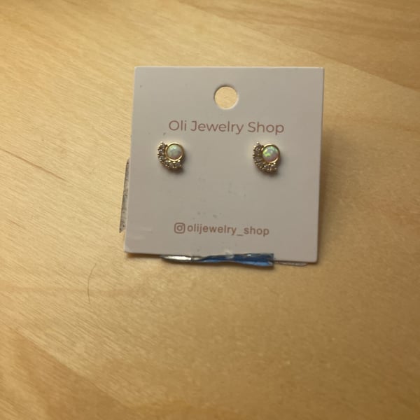 Aeliana Dainty Opal Stud Earrings