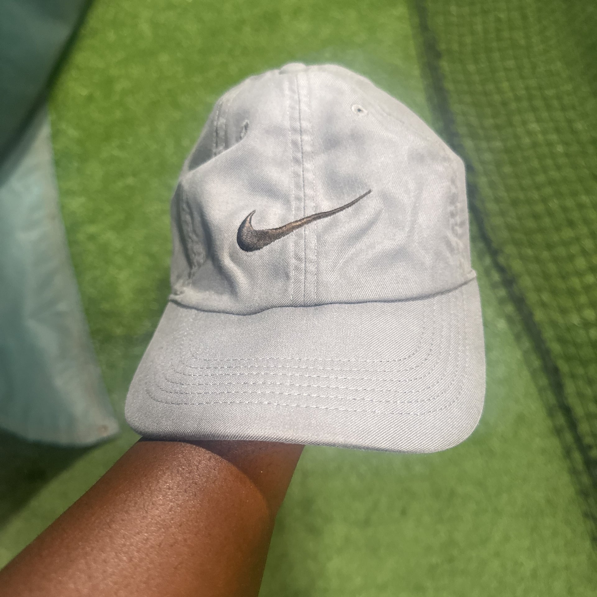 Vintage Nike Golf Hat Gray Adjustable Baseball Cap with Embroidered Swoosh Logo 1