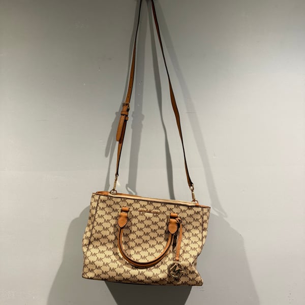 Michael Kors Jet Set Signature Tote Bag Beige Brown Leather Trim