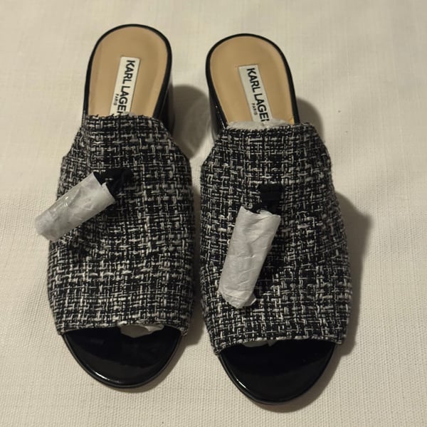 Karl Lagerfeld Size 7 Hettie Tweed Plaid Tassel Block Heel Mules