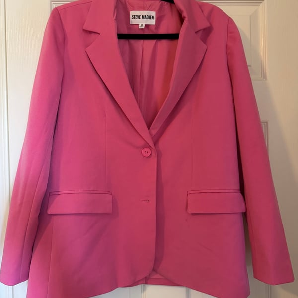 Steve Madden Boyfriend Blazer in Bright Pink