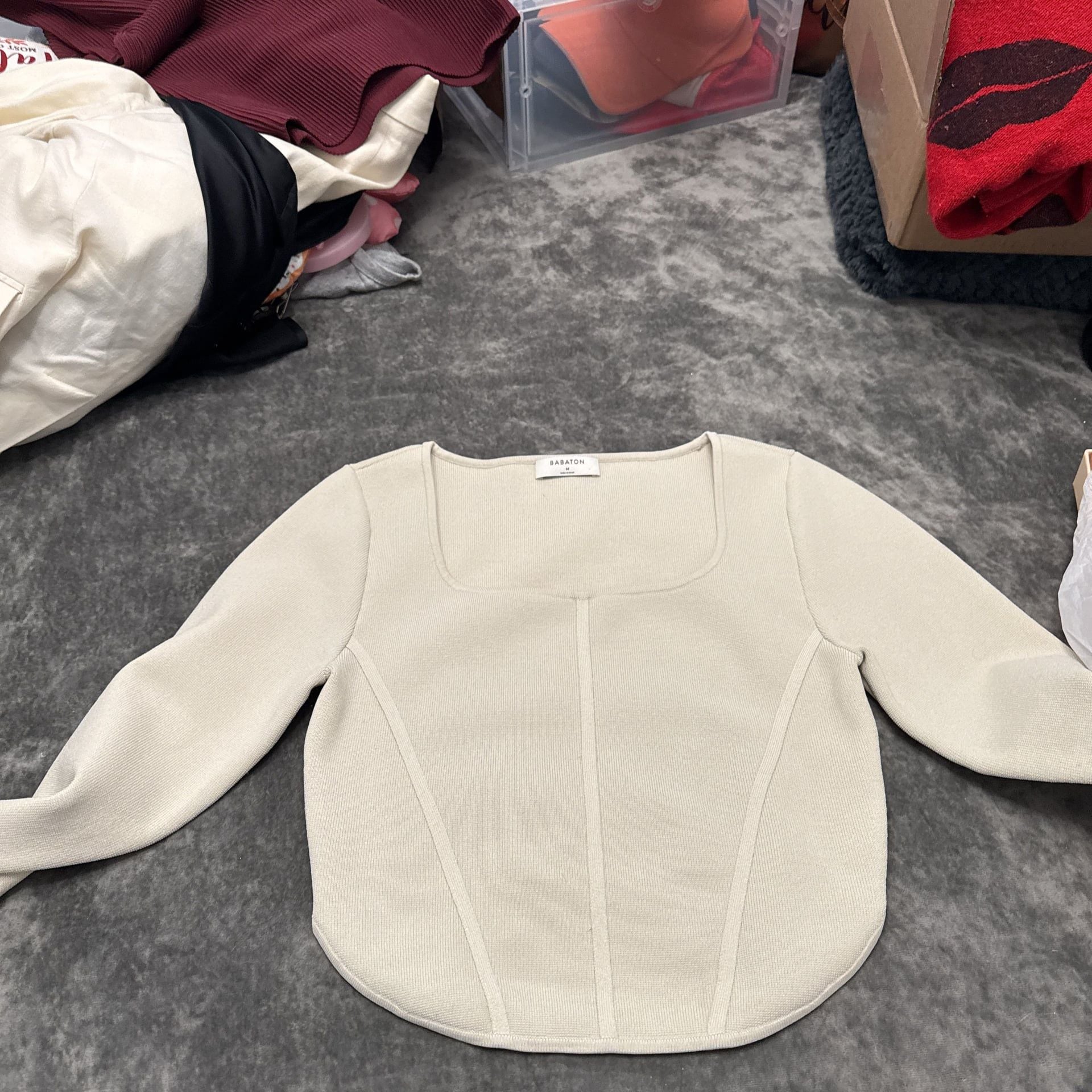 Product thumbnail 4