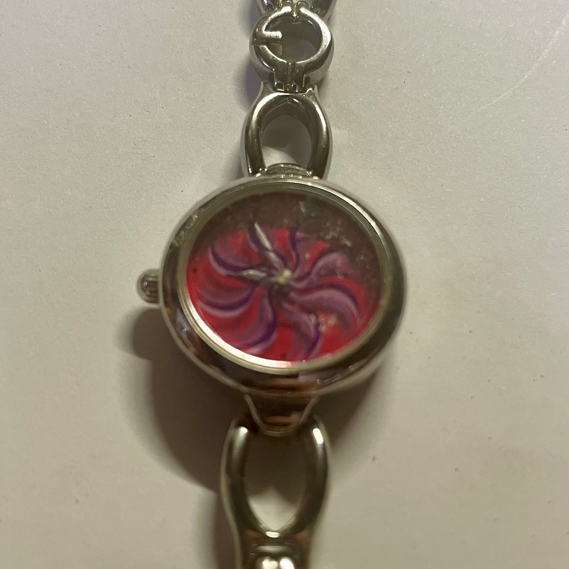 Guess Women's Watch Vintage Analog Quartz Pink Dial Spiral Design 6.75 in 23 mm 3