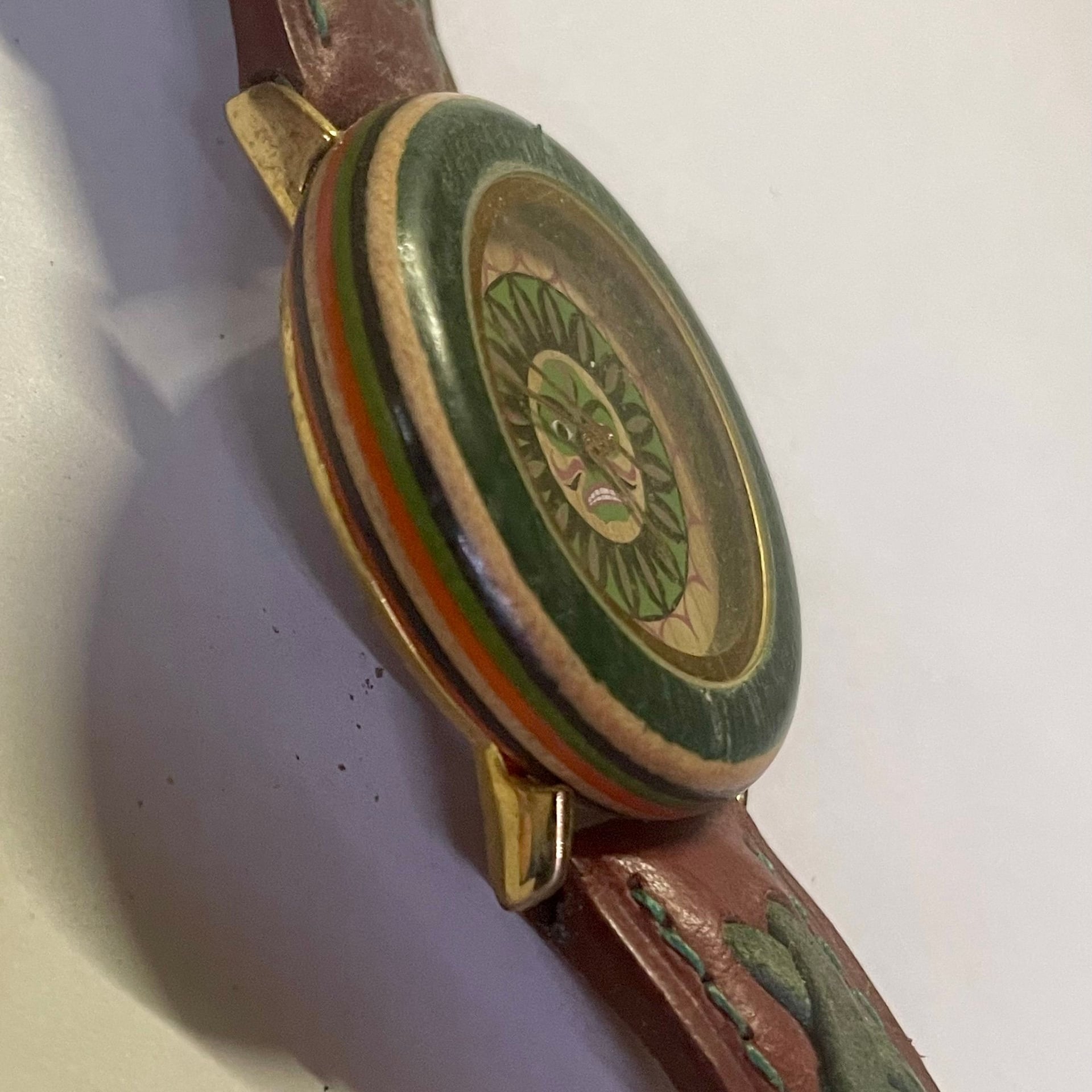 VTG Oscardo Japanese Sun Face Analog Watch, Green Laced Brown Leather Band 4