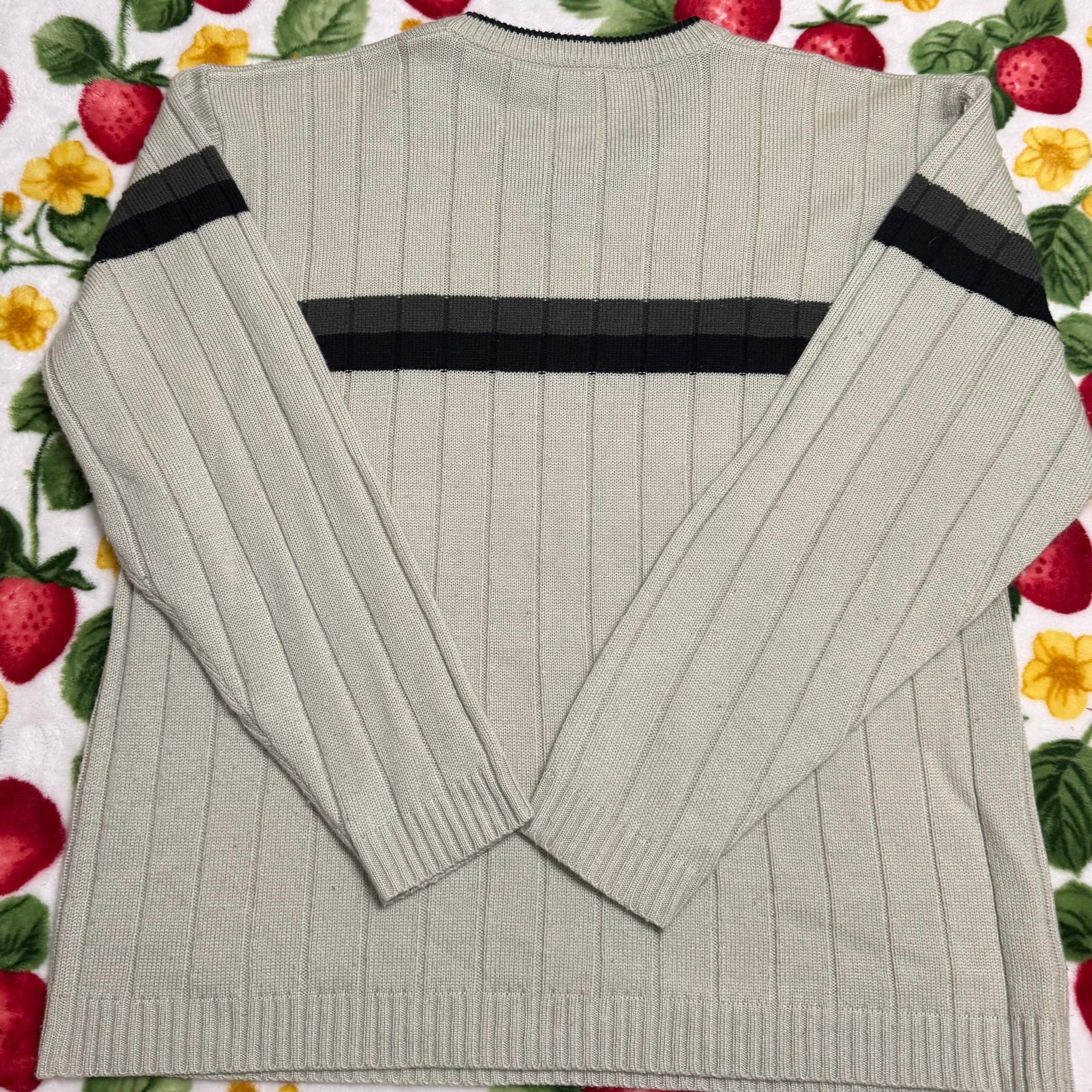 Faded Glory Mens V-Neck V Neck Sweater Beige Striped Knit Pullover 2