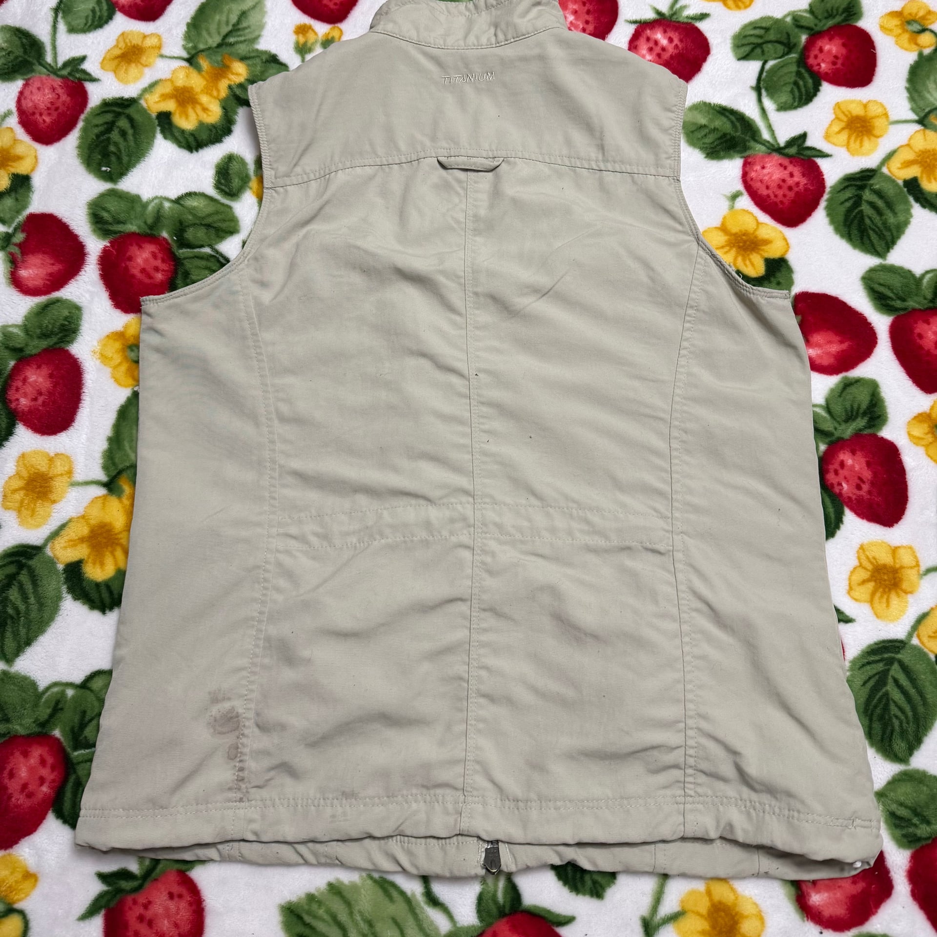 Columbia Titanium Omni-Dry Multi-Pocket Fishing Vest 3