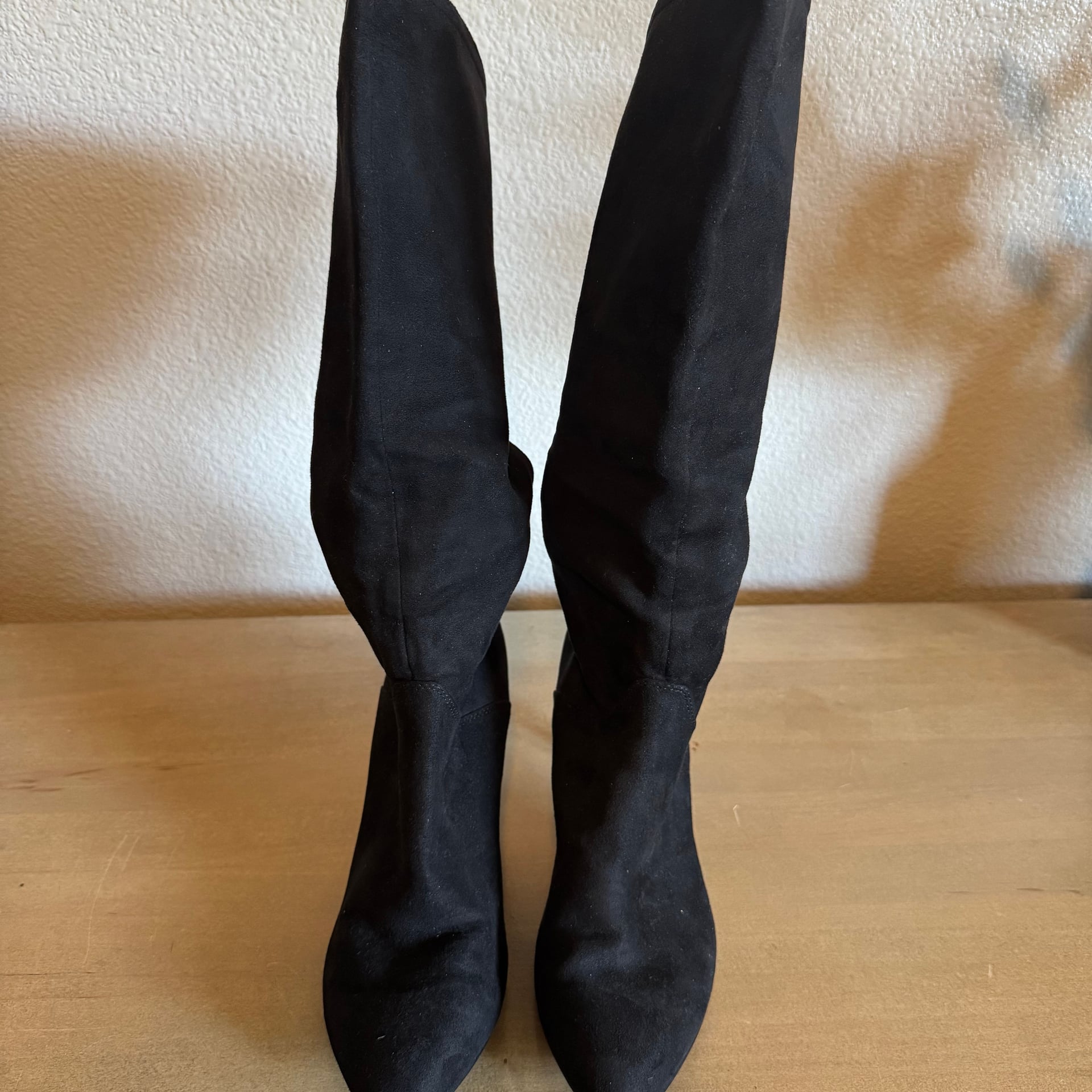 Nine West BUYAH Faux Suede Black Knee-High Kitten Heel Boots 6.5 2