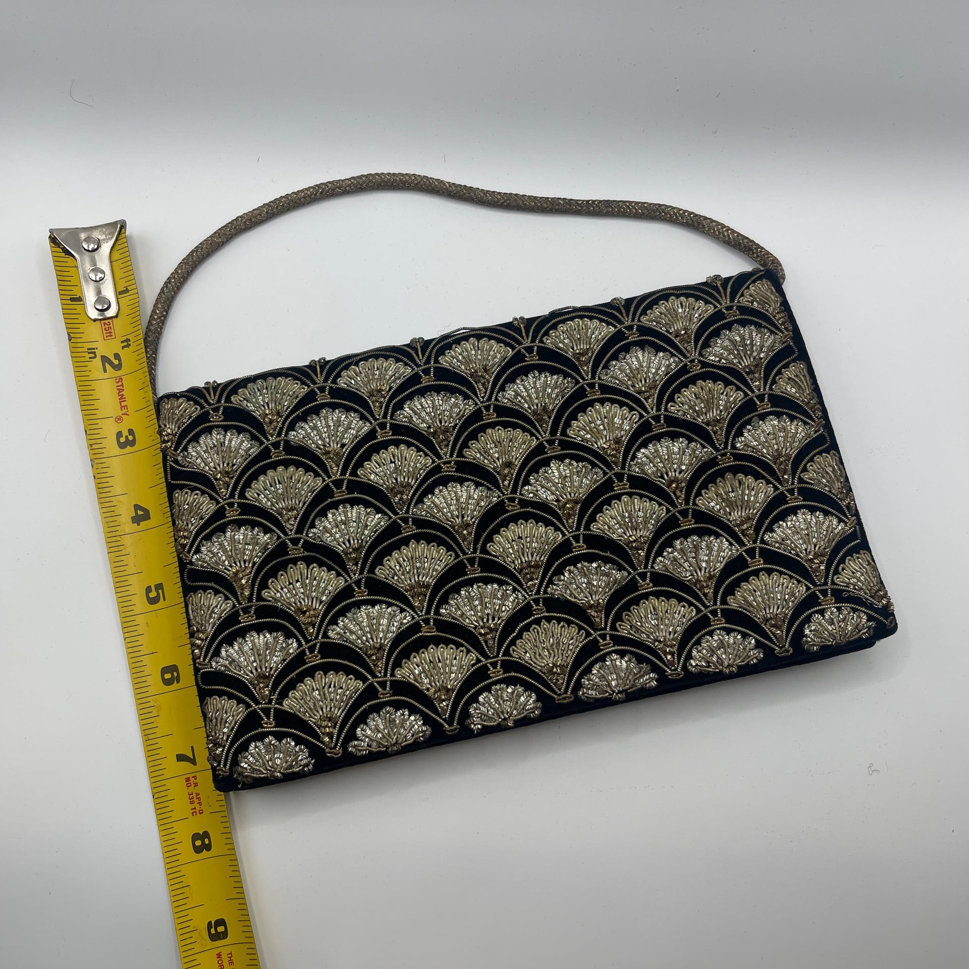 Vintage 1950s Black Velvet Zardozi Gold Embroidered Clutch Bag 8