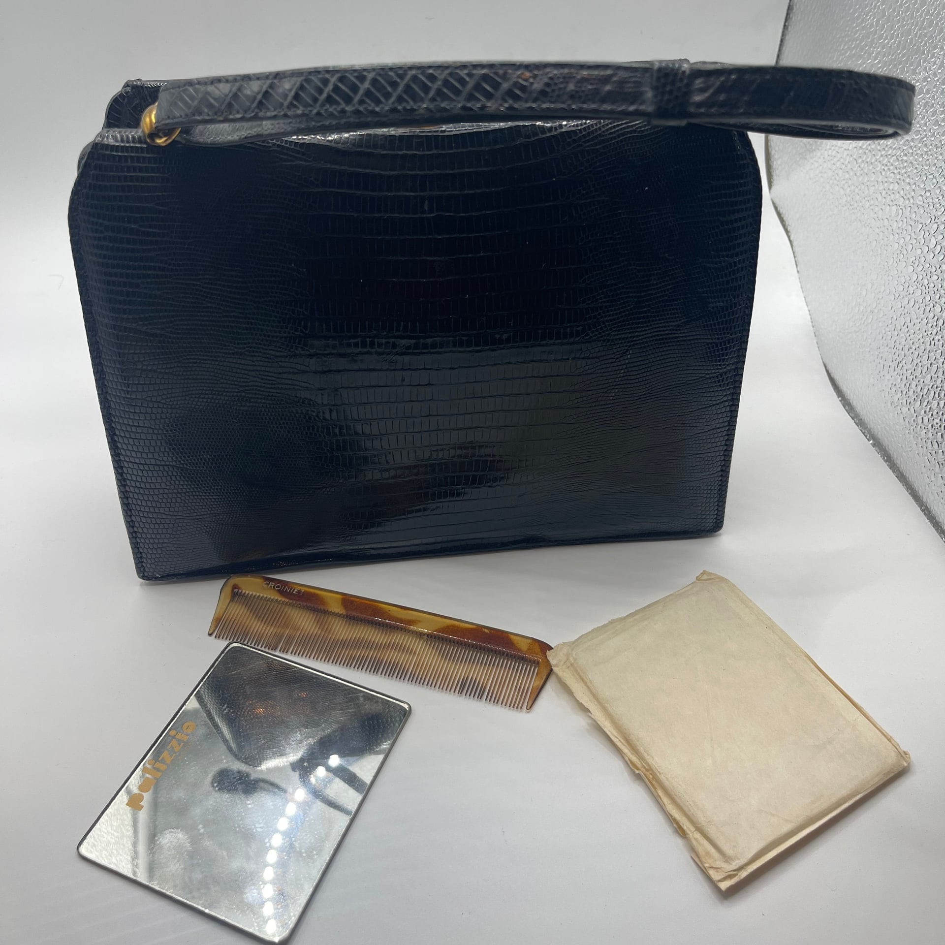 Vintage Palizzio Black Lizard Skin Handbag with Brass Turnlock 7