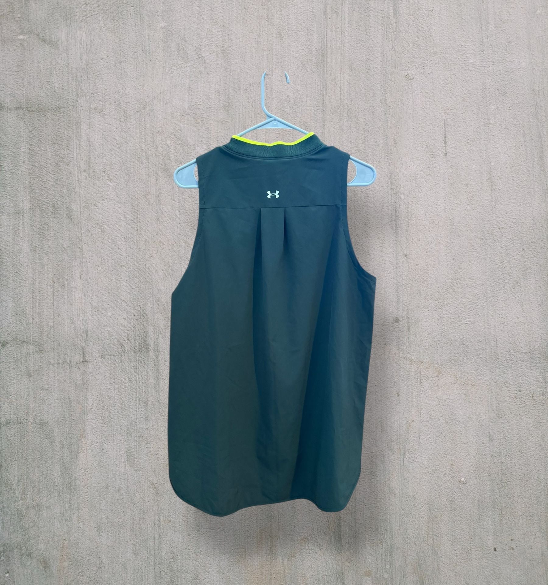 Under Armour Women's Tank Top 9