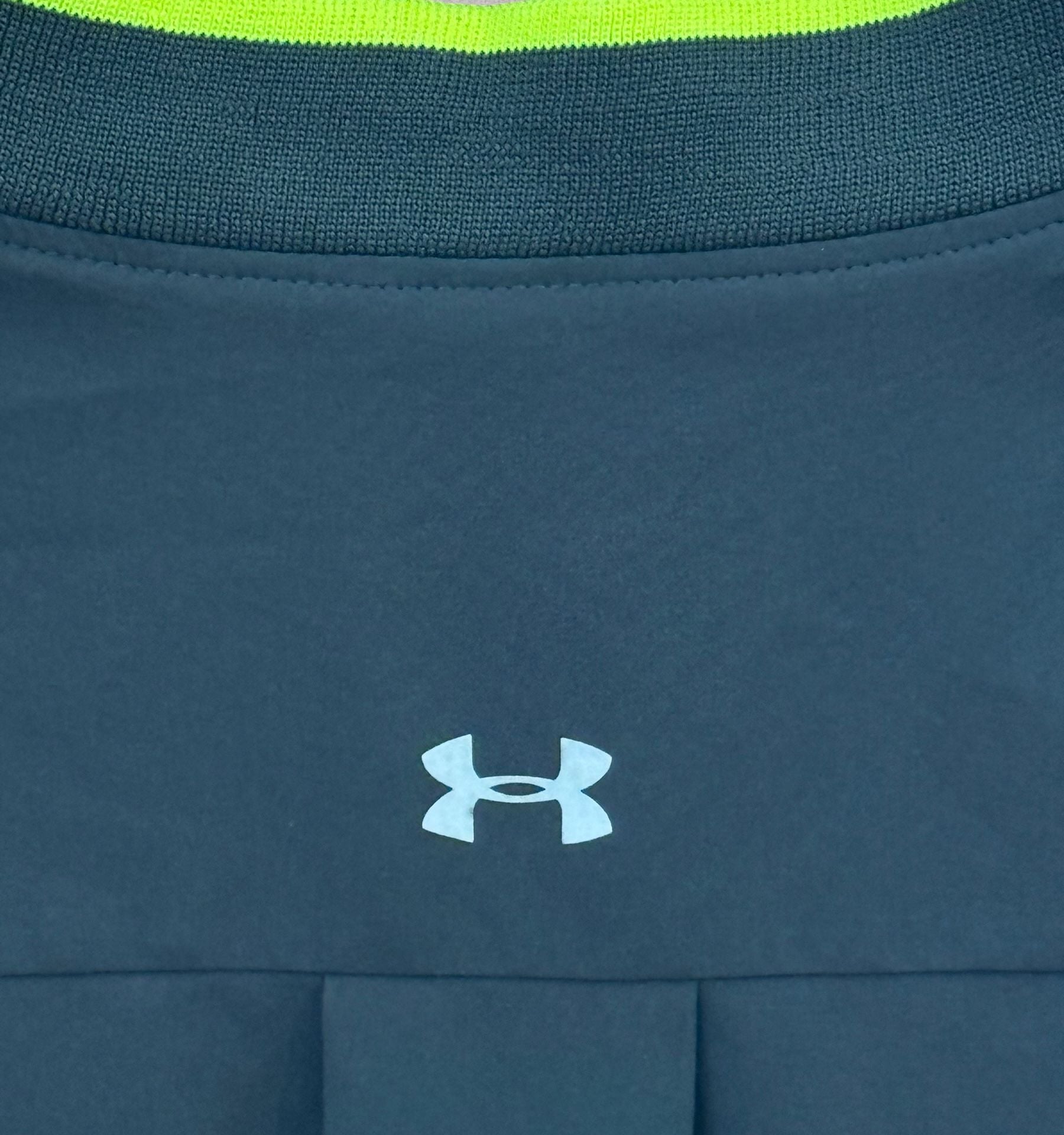 Under Armour Women's Tank Top 10