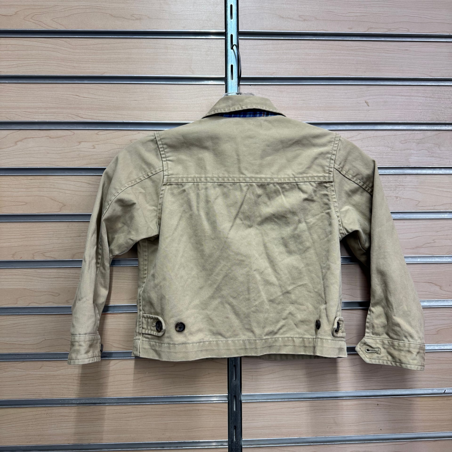 Product thumbnail 4