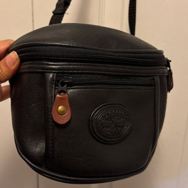 Vintage Rare Cypress Woods Fanny Pack Forest green Faux leather excellent