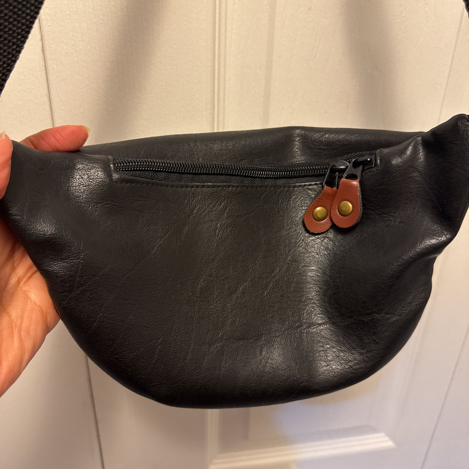 Vintage Rare Cypress Woods Fanny Pack Forest green Faux leather excellent 6